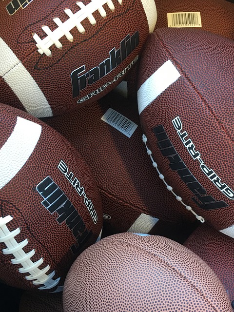 压哨三分完 压哨三分完